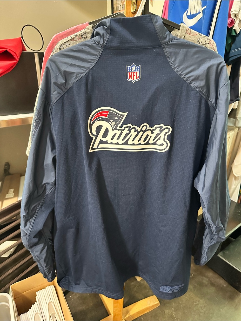 Nike New England Patriots Dri-FIT Quarter-Zip On Field Sideline Pullover Jacket